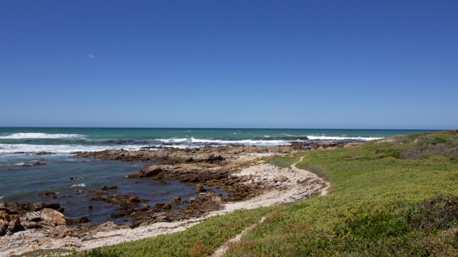 0 Bedroom Property for Sale in Pearly Beach Western Cape